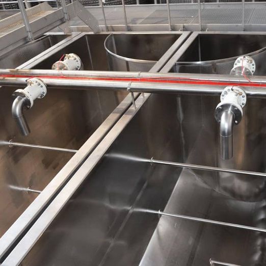 A manga, como a peça fulcral de uma válvula de mangote, assegura um fluxo de produto completamente livre — sem estreitamento ou componentes no fluxo direto do produto